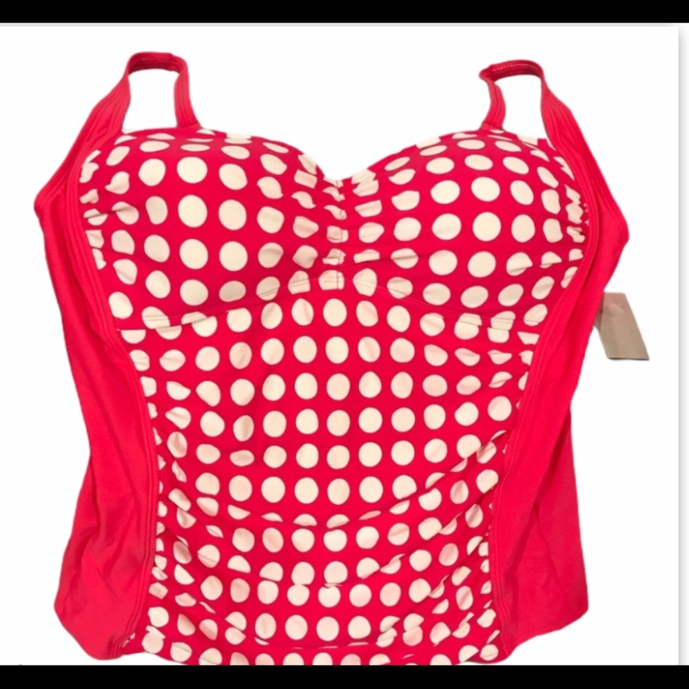 Women’s VM tanking top size 16W pink polka dots